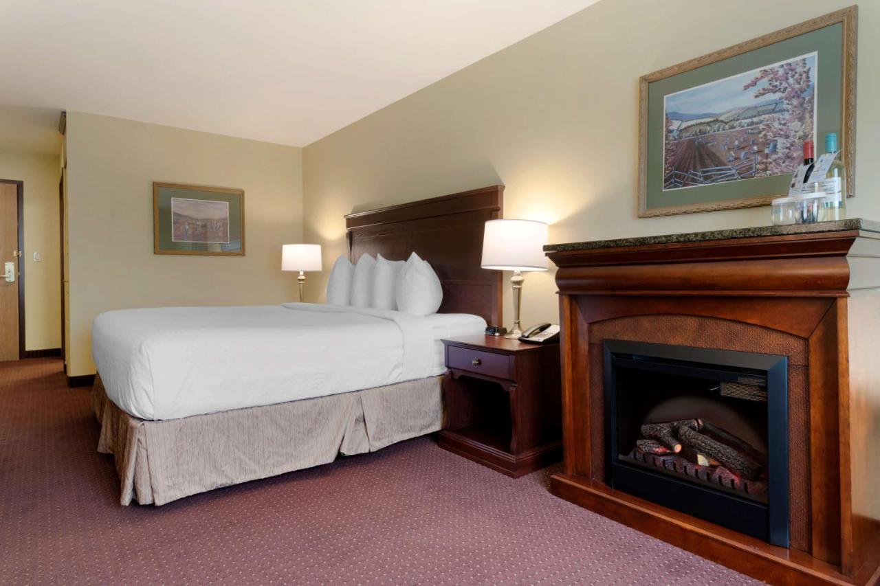Best Western Plus Grand-Sault Hotel & Suites Zewnętrze zdjęcie